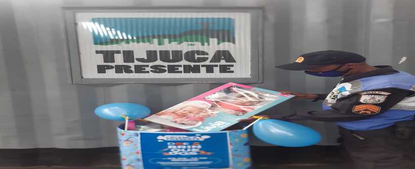 Operação Segurança Presente arrecada brinquedos para o Dia das Crianças